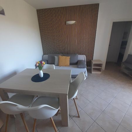 Apartments Filipovic Biograd Na Moru Bagian luar foto