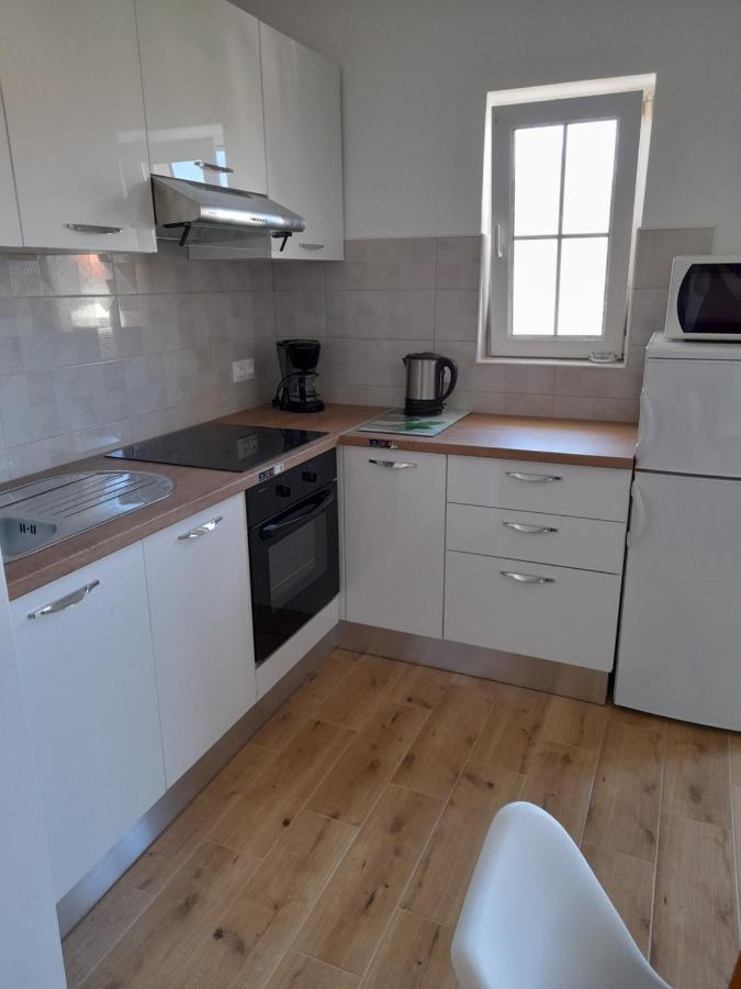 Apartments Filipovic Biograd Na Moru Bagian luar foto