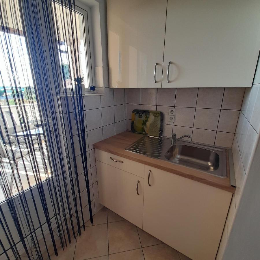Apartments Filipovic Biograd Na Moru Bagian luar foto