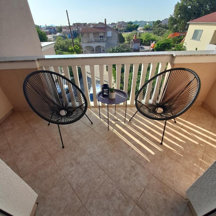 Apartments Filipovic Biograd Na Moru Bagian luar foto